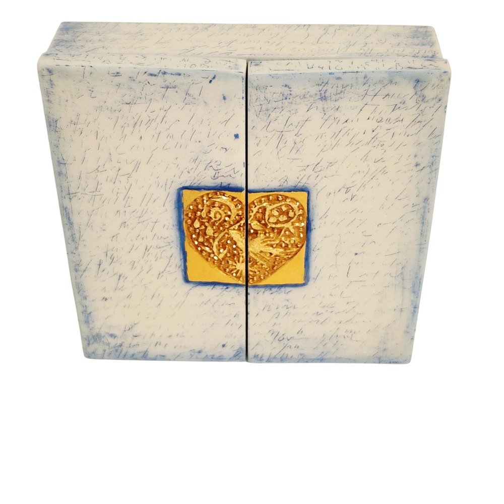 Willow Tree Around You Memory Box Susan Lordi Hand Painted Couple Heart 26114